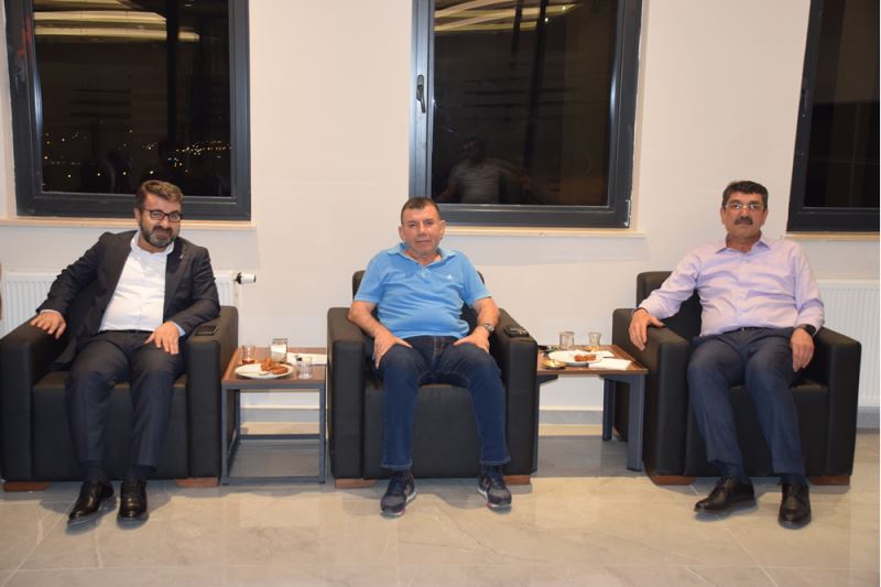 AK Parti Batman Milletvekili Nasıroğlu BATSO Başkanı Demir ile görüştü