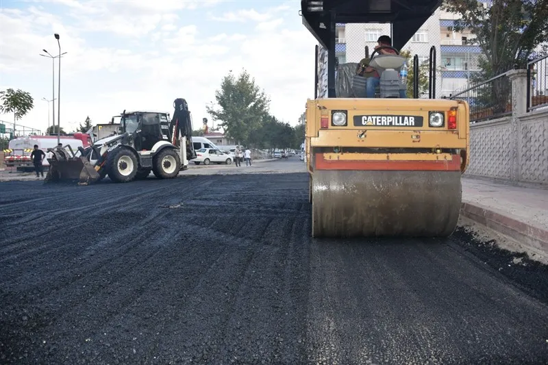 Siirt Belediyesi Asfalt Yama Çalışmaları Devam Ediyor