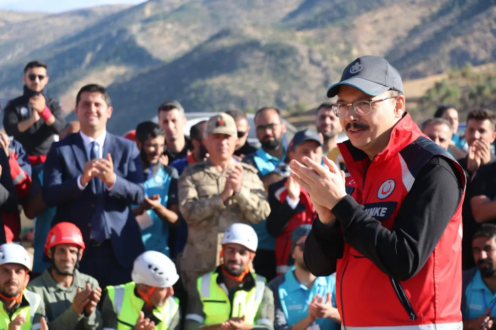 Siirt’e Düzenlenen 30. Bölge Ulusal Medikal Kurtarma Ekipleri Tatbikatı Nefes Kesti