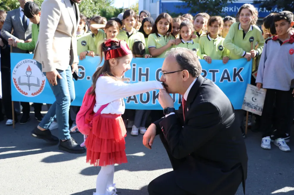 Vali Kızılkaya, Cumhuriyet Bayramı