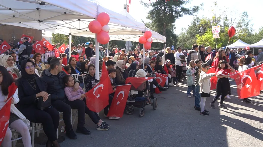 Siirt’te 29 Ekim Cumhuriyet Bayramı Coşkuyla Kutlandı