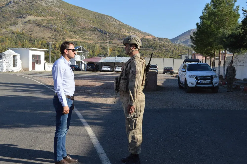 Kaymakam Özcan, Yarımca Jandarma Karakol Komutanlığını Ziyaret Etti