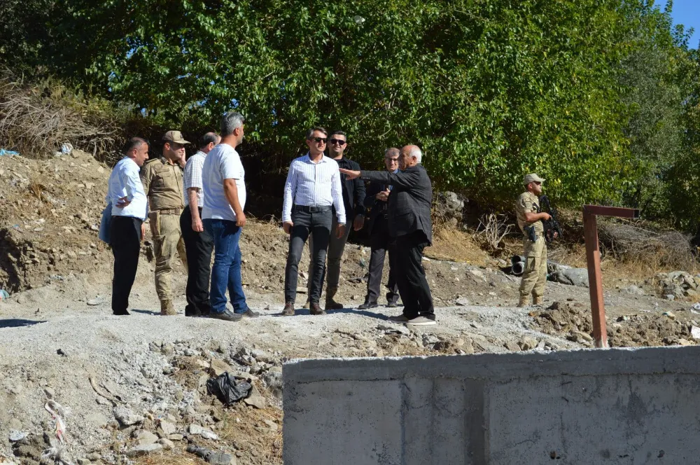 Kaymakam Özcan; Köylerde Devam Eden Yatırım Çalışmalarını İnceledi.