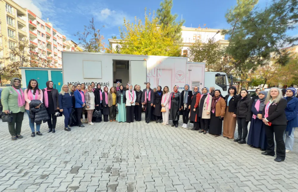 Vali Eşi Nurten Kızılkaya, Mobil Tarama Cihazını Ziyaret Etti