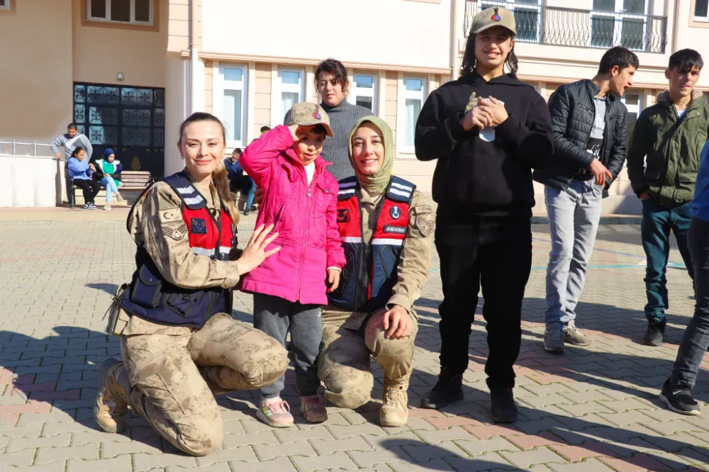 Jandarmadan Sevgi Dolu Bir Gün: 3 Aralık Dünya Engelliler Günü Etkinliği