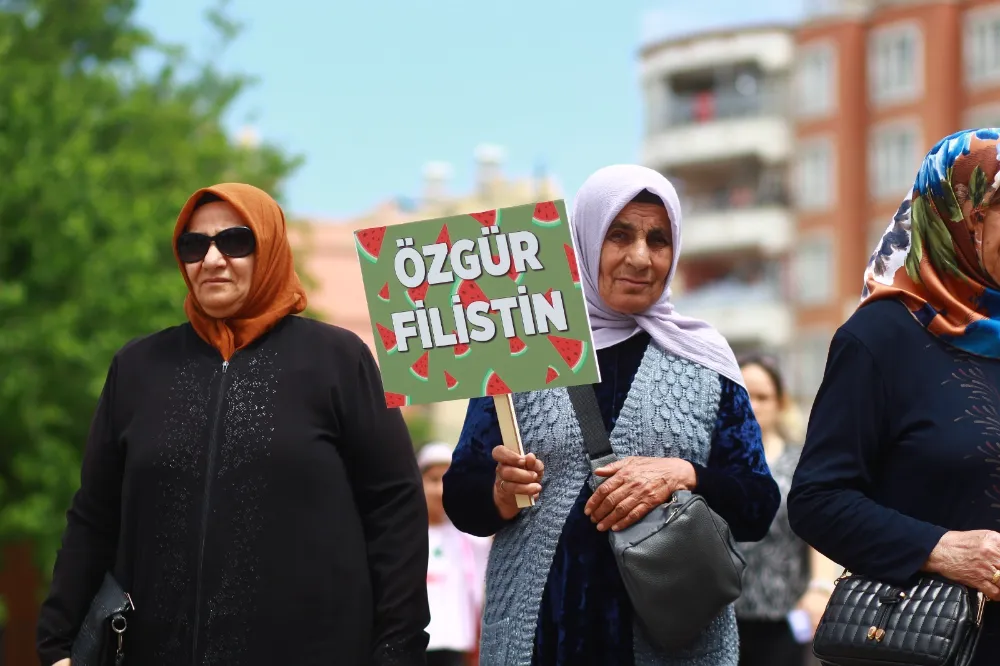 Siirt’te, AK Partili kadınlardan Gazzeli anneler için açıklama