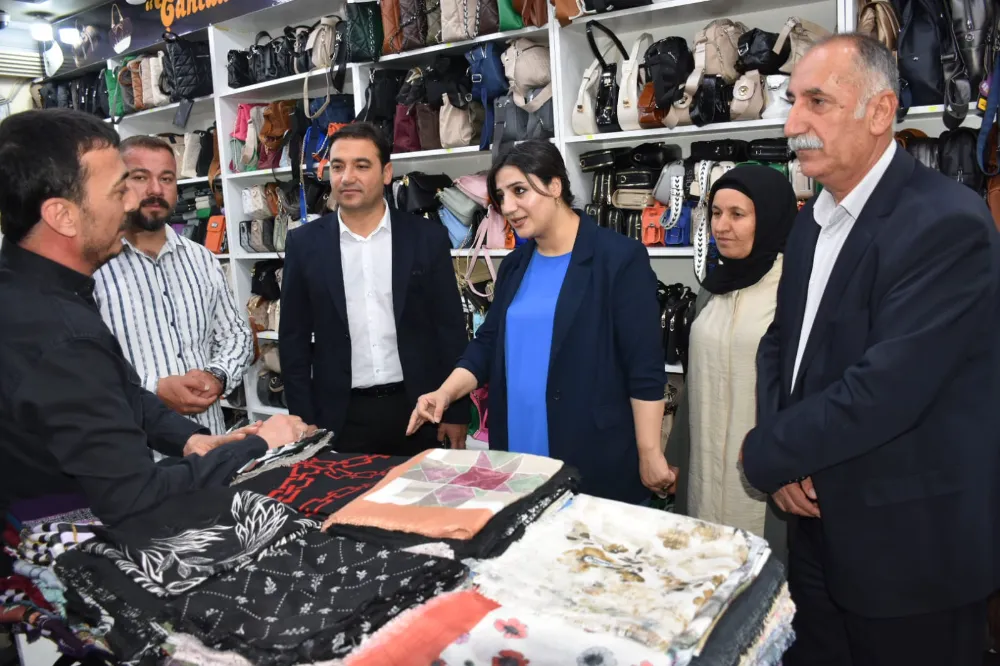 Siirt Belediye Eş Başkanı Kaysi’nin  Esnaf Ziyareti Sürüyor
