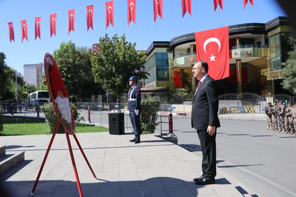 SİİRT’İN ŞEREF GÜNÜ TÖRENLERLE KUTLANDI