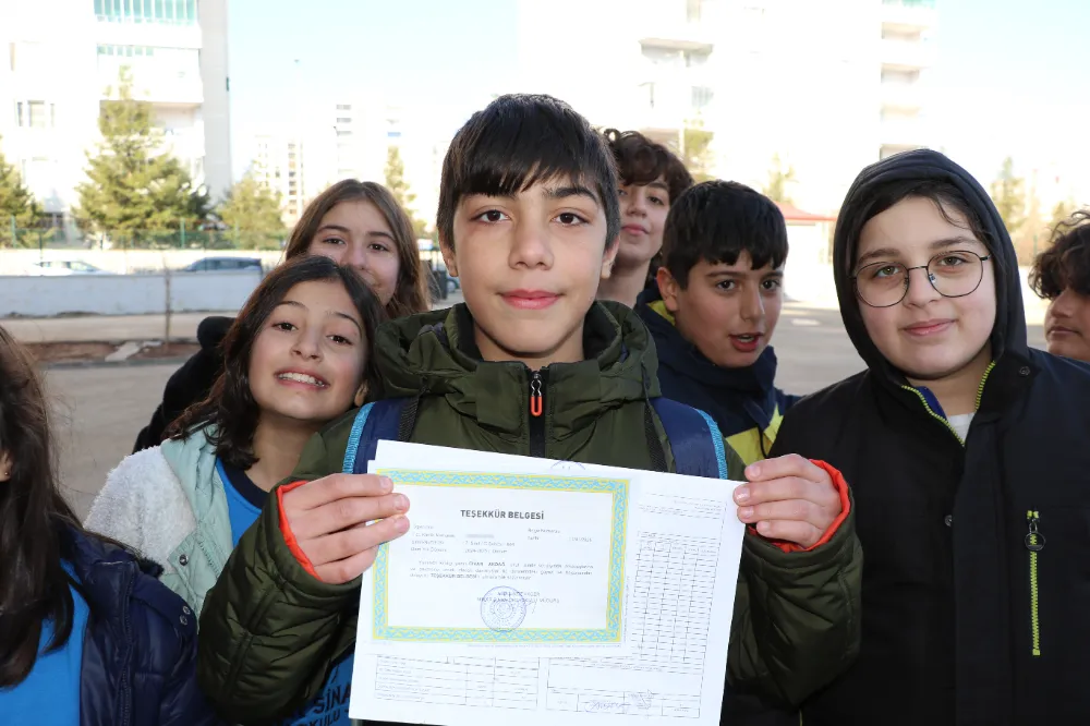 Yarıyıl tatili için "karne zili" çaldı