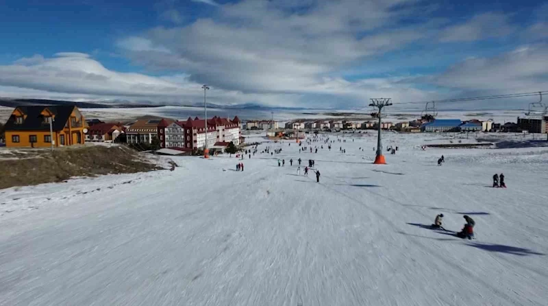 Sarıkamış Kayak Merkezi’nde sömestre yoğunluğu
