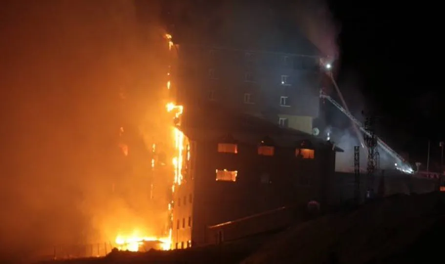 Kartalkaya’da Otel Yangını: 10 Ölü, 32 Yaralı