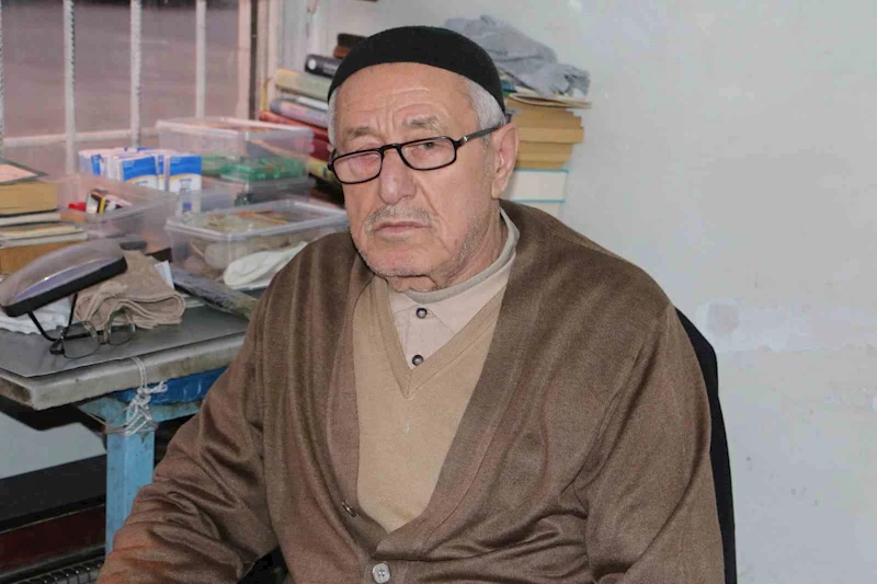 Tarihi olayları tek tek not alıyor, gelecek nesillere rehberlik yapıyor
