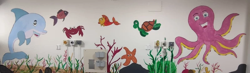 Fırat Üniversitesi Hastanesi’nden ‘Gülümseten Duvarlar’ Projesi
