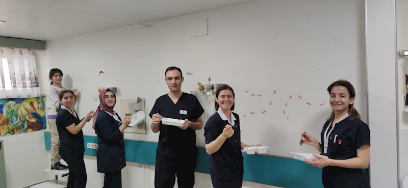 Fırat Üniversitesi Hastanesi’nden ‘Gülümseten Duvarlar’ Projesi
