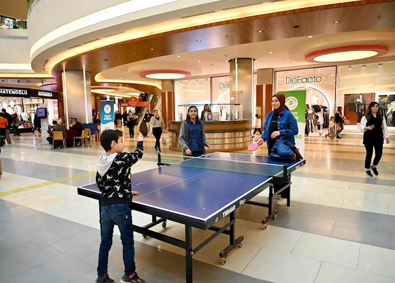 Yeşilyurt spor şenlikleri her yaştan vatandaşın ilgi odağı oldu
