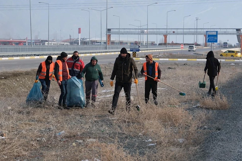 Erzincan genelinde temizlik çalışmaları sürdürülüyor

