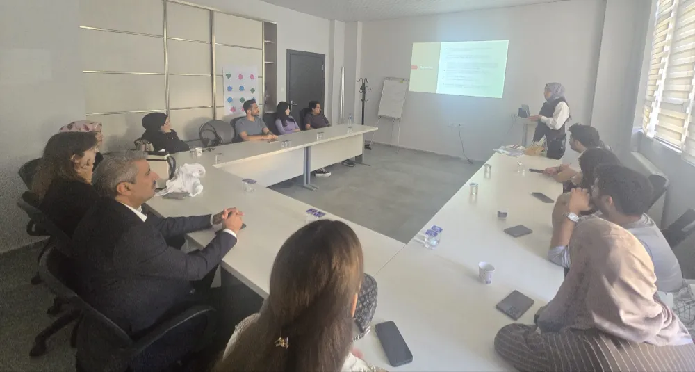 TSM Hekimlerine Skolyoz Taraması Eğitimi Verildi