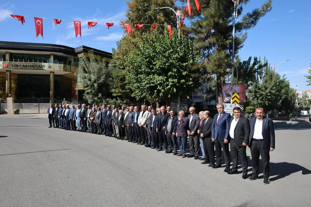 SİİRT VALİSİ KIZILKAYA, 19 EKİM MUHTARLAR GÜNÜ’NDE MUHTARLARI MAKAMINDA AĞIRLADI