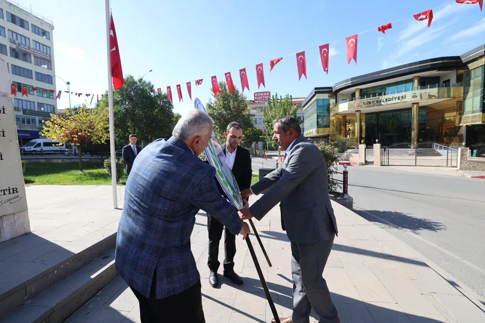 SİİRT VALİSİ KIZILKAYA, 19 EKİM MUHTARLAR GÜNÜ’NDE MUHTARLARI MAKAMINDA AĞIRLADI