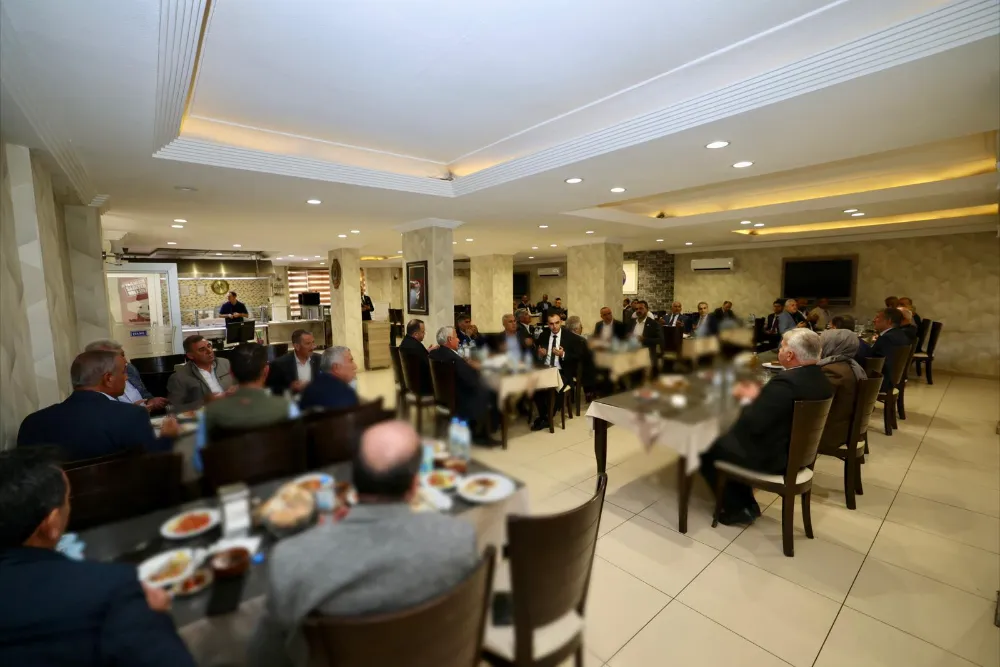 SİİRT VALİSİ KIZILKAYA, 19 EKİM MUHTARLAR GÜNÜ’NDE MUHTARLARI MAKAMINDA AĞIRLADI