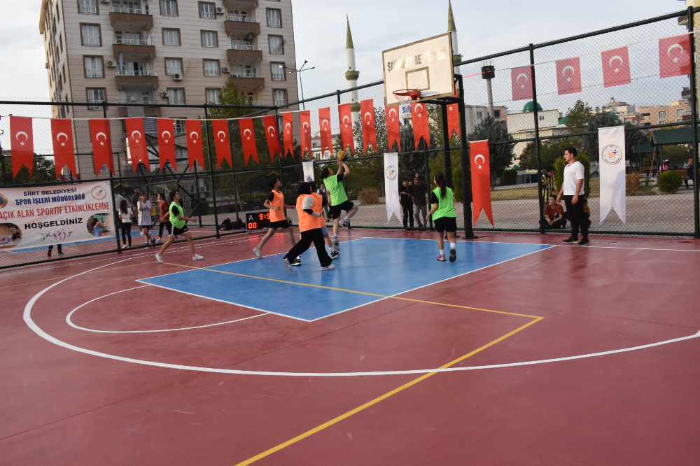 GELENEKSEL 3X3 SOKAK BASKETBOLU TURNUVASI BAŞLADI!
