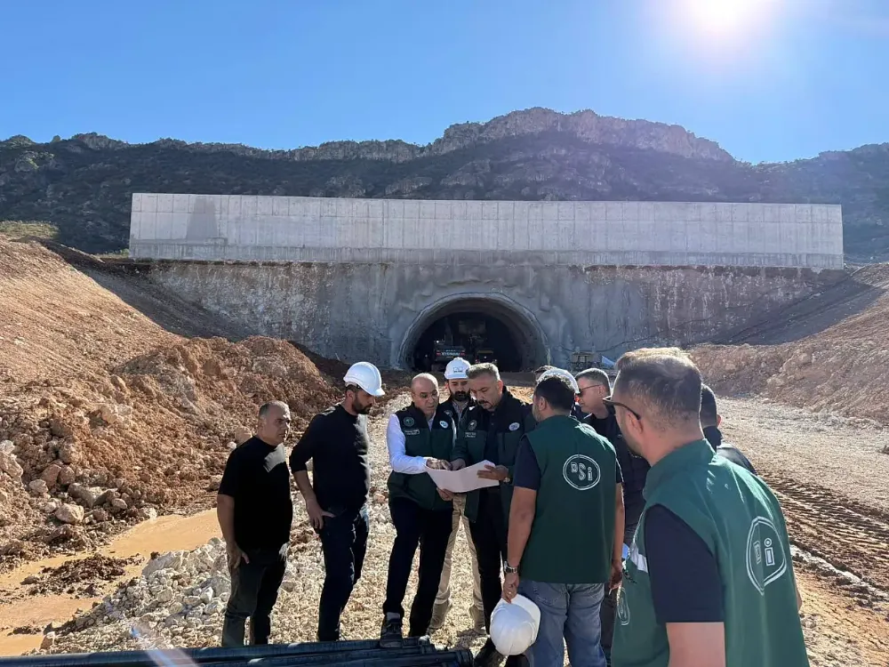 SİİRT’İN DEV ULAŞIM PROJESİNDE SONA DOĞRU: YIĞINLI TÜNELİ BÖLGEYE NEFES OLACAK