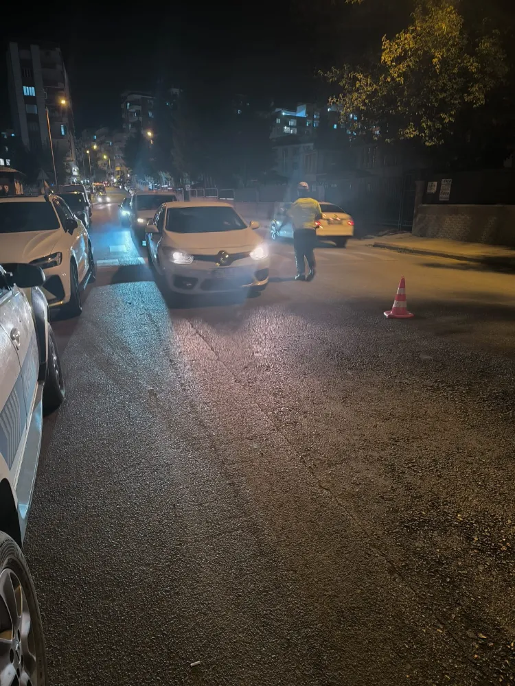 SİİRT İL EMNİYET MÜDÜRLÜĞÜ SÜRÜCÜLERE YÖNELİK ALKOL DENETİMİ GERÇEKLEŞTİRDİ  Siirt Valiliği İl