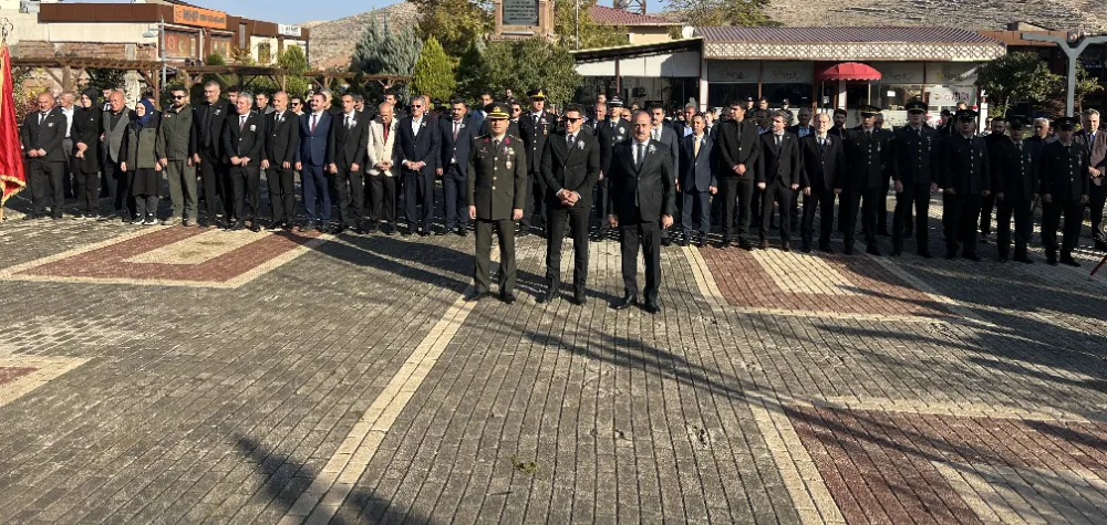 Siirt Eruh’ta 10 Kasım Atatürk’ü Anma Günü Çelenk Sunma Töreni Gerçekleştirildi