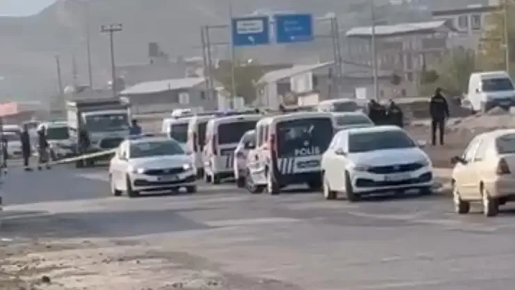 Siirt’te Geceyi Sarsan Kanlı Çatışma: 5 Yaralı!