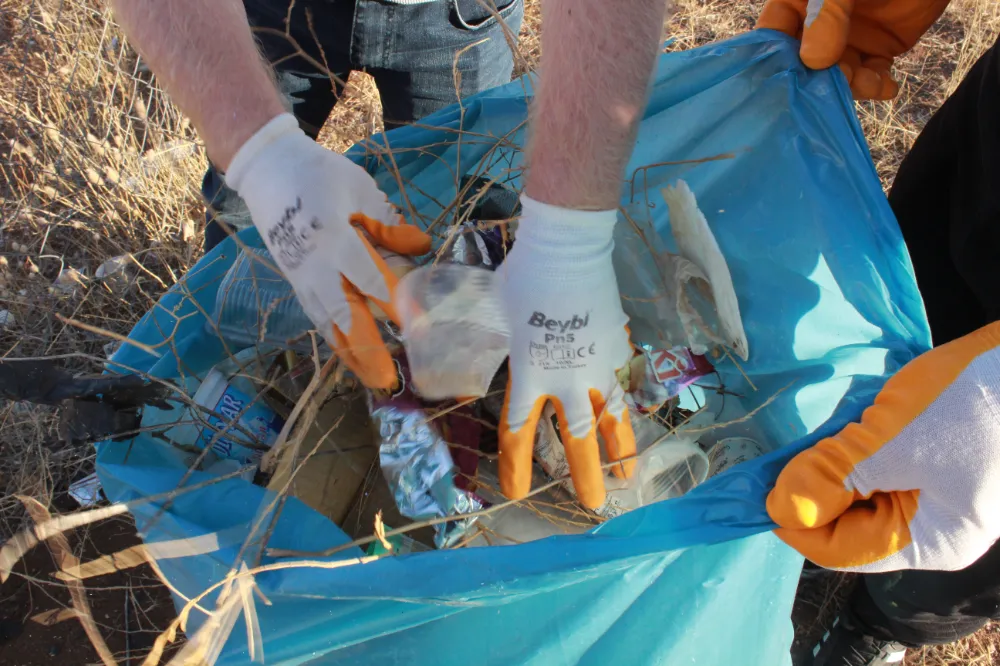 Siirt'te gönüllü arkadaş grubu, iki yılda 2 tona yakın çöp topladı 
