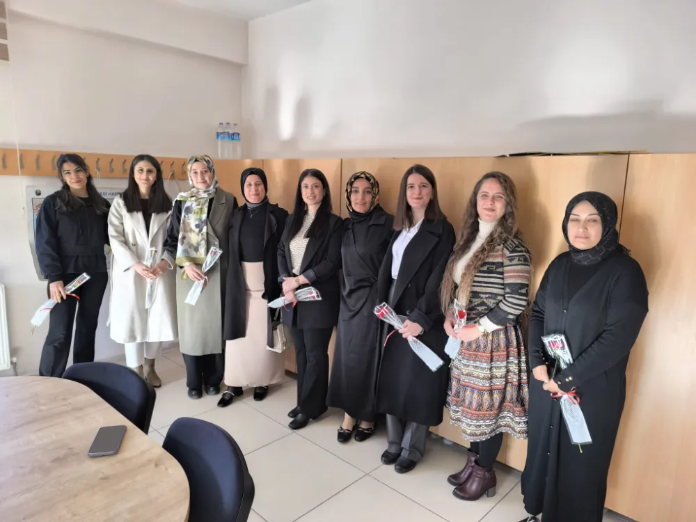 AK Parti Baykan Teşkilatından 24 Kasım Öğretmenler Günü Ziyaretleri