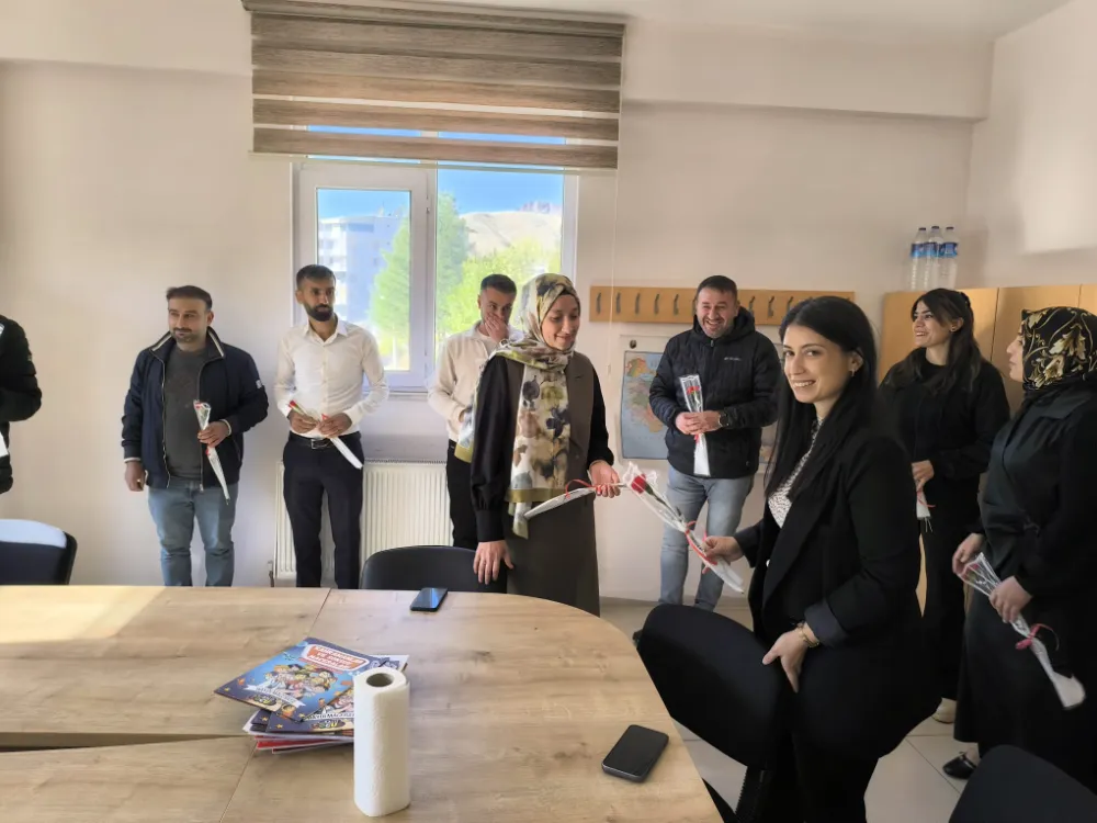 AK Parti Baykan Teşkilatından 24 Kasım Öğretmenler Günü Ziyaretleri