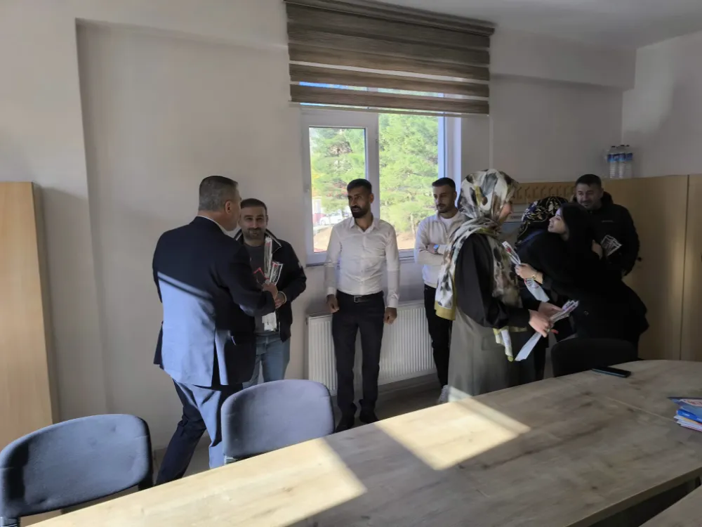 AK Parti Baykan Teşkilatından 24 Kasım Öğretmenler Günü Ziyaretleri