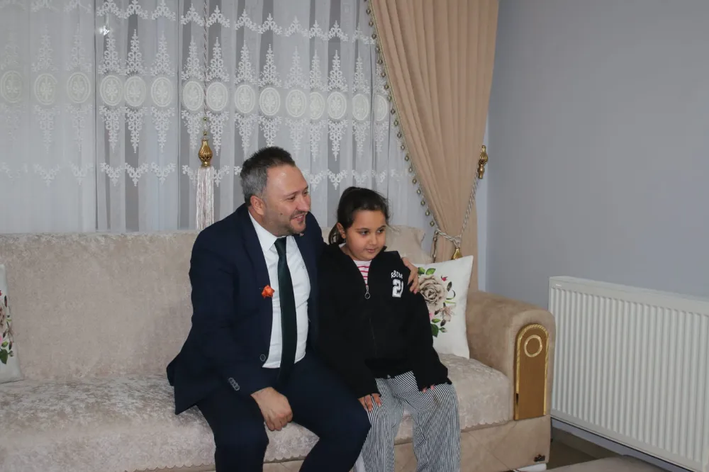 Siirt Aile ve Sosyal Hizmetler İl Müdürü Sabri Sidar’dan Hane Ziyareti