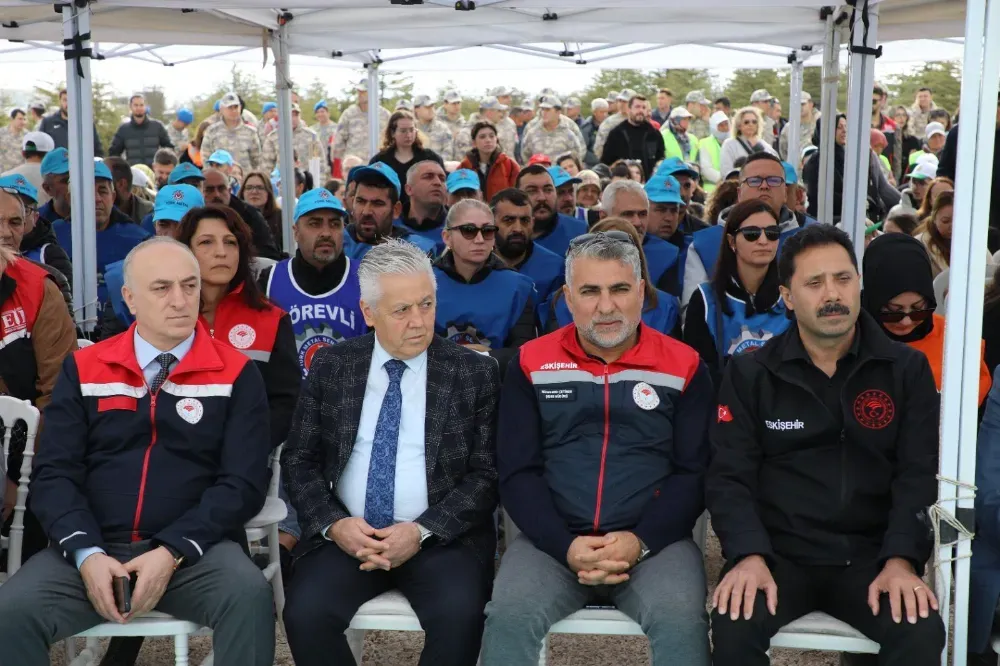 Eskişehir Siirtliler Derneği’nden Duygulu Çağrı: Merhum Cüneyt Güleryüz İçin Mevlid Programı Düzenleniyor