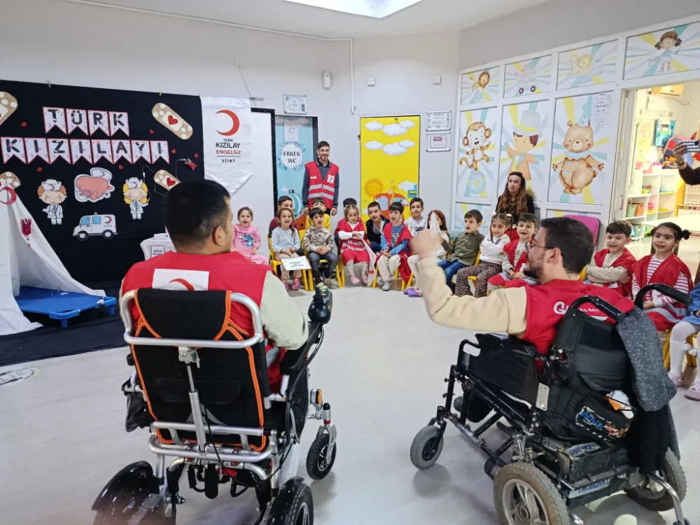 Siirt’te Kızılay Haftası Coşkusu: Minik Ellerle İyiliğe Merhaba!