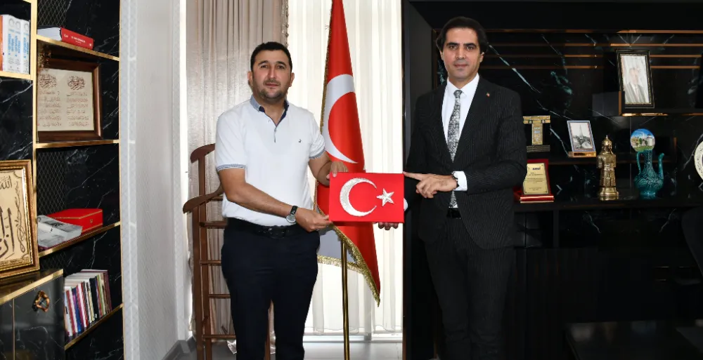 Cahit Sevgili’den Siirt İl Millî Eğitim Müdürü İlhan Saz’a Hayırlı Olsun Ziyareti