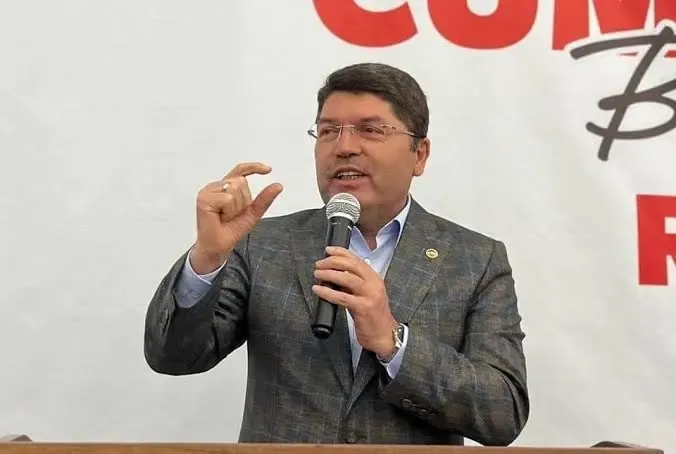 Bakan Tunç: “Darbecilerin Yazdığı Anayasa Artık Geride Bırakılmalı”