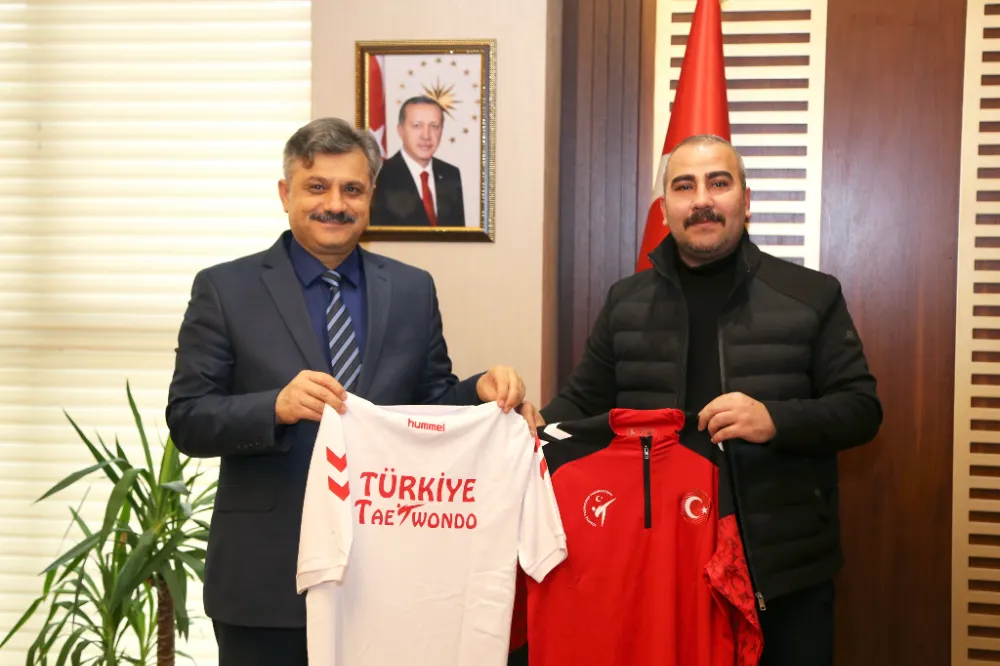 Siirt’te Taekwondo Rüzgarı: Federasyon Temsilcisinden Üniversite Rektörüne Özel Ziyaret