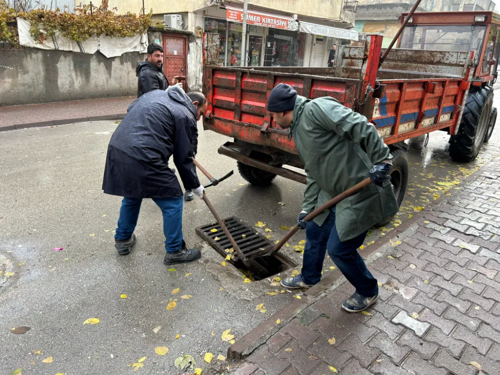 Kurtalan Belediyesi, Sağanak Yağışa Karşı Altyapı Çalışmalarına Hız Verdi