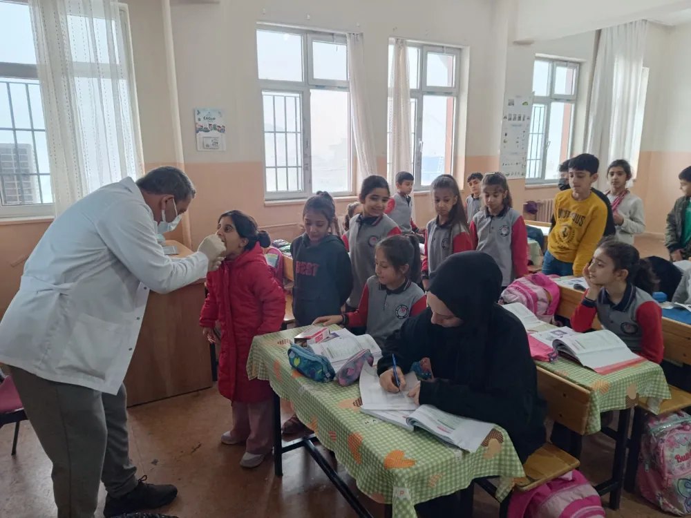 Siirt’te Miniklere Ağız ve Diş Sağlığı Eğitimi