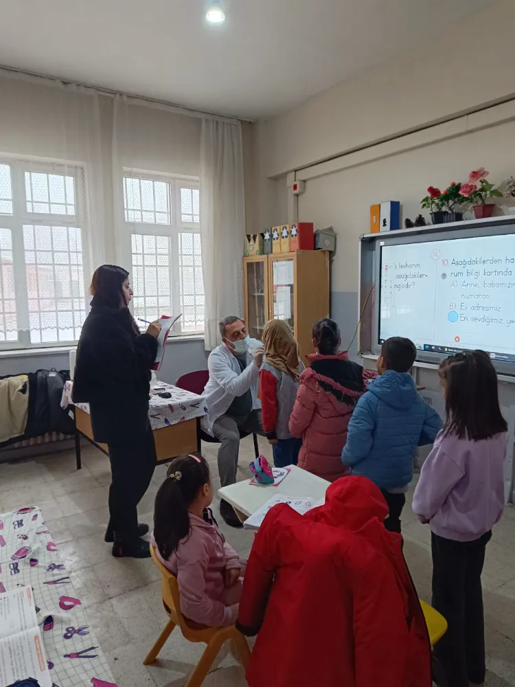 Siirt’te Miniklere Ağız ve Diş Sağlığı Eğitimi