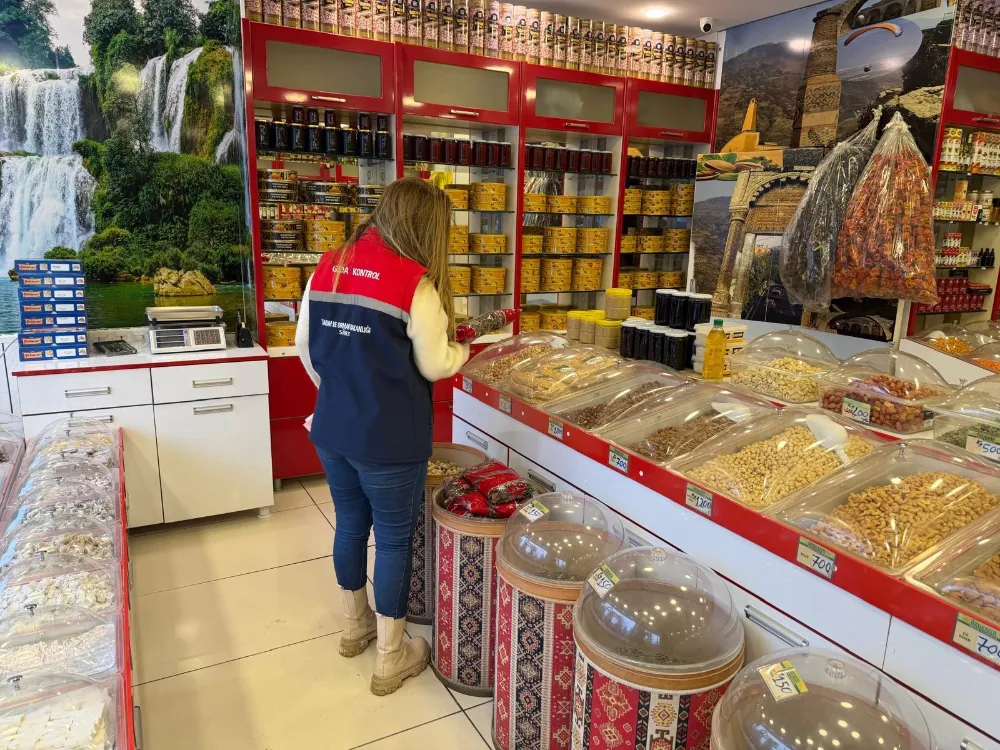 Yılbaşı Öncesi Siirt’te Güvenilir Gıda Denetimleri Sıklaştırıldı