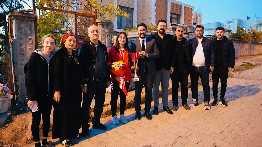 SİİRT’İN DÜNYA İKİNCİSİ ASYA VİYAN ELİNÇ’E ANLAMLI ZİYARET