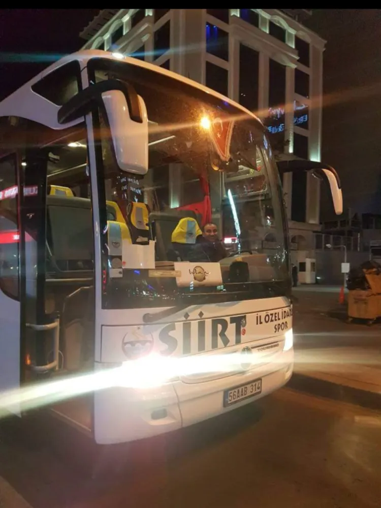 Başkentte Siirt Rüzgârı: Bir Zamanlar Siirtspor Otobüsü Kızılay’da İlgi Odağı Olmuştu.