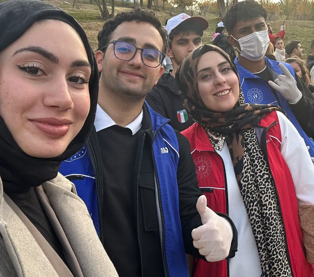 “Gönüllülük Hareketi Hevsel’de Büyüdü: Siirtli Gençlik Lideri de Etkinlikte”