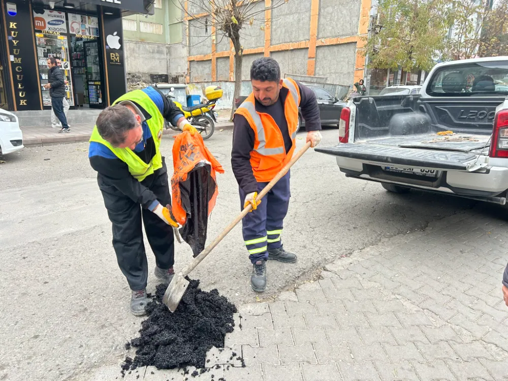 Siirt Kurtalan’da Cadde ve Yollarda Onarım Çalışmaları Tamamlandı
