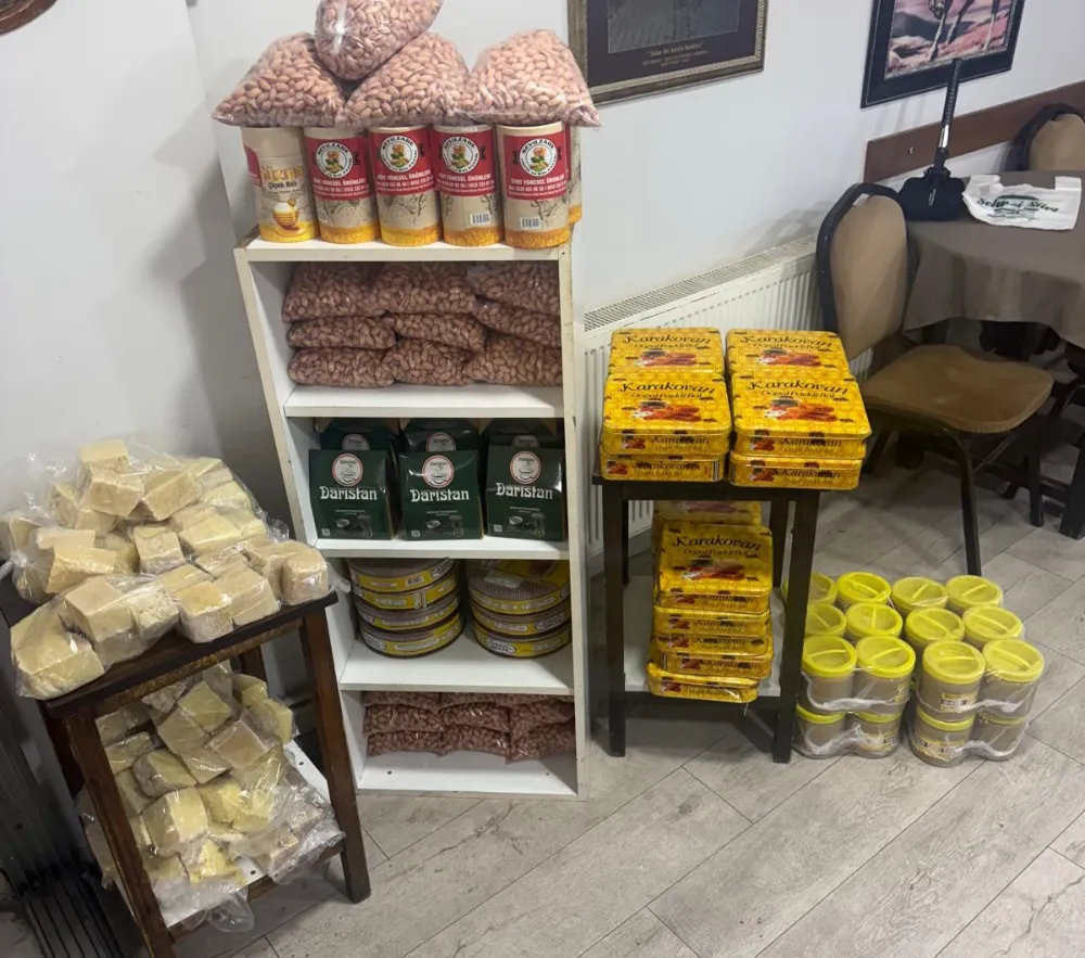 Dernekten Büyük Hizmet: Siirt Ürünleri İzmir’de Halkın Erişimine Açıldı