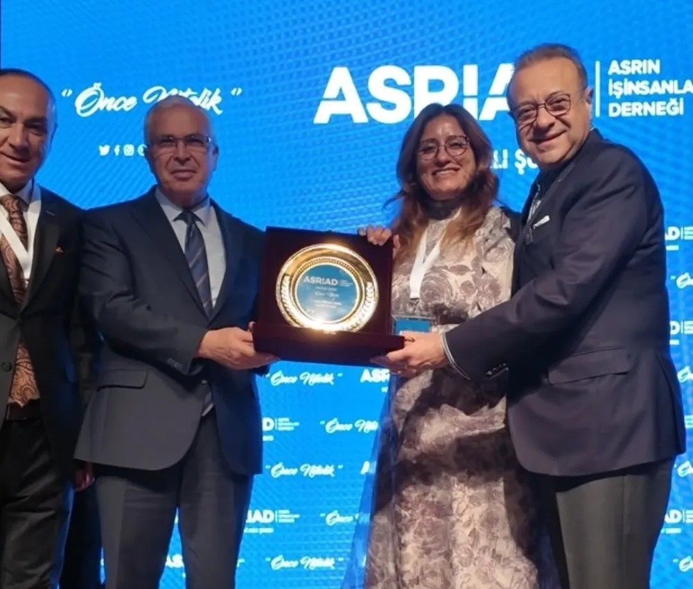 ASRİAD Genel Kurulu’na Siirtli Eski Bakan Damgası: Egemen Bağış İş Dünyasına Seslendi