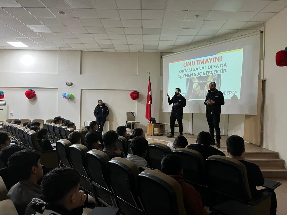 Siirt’e "Siber Güvenlik ve Sanal Suçlara" Yönelik Seminer Düzenledi.
